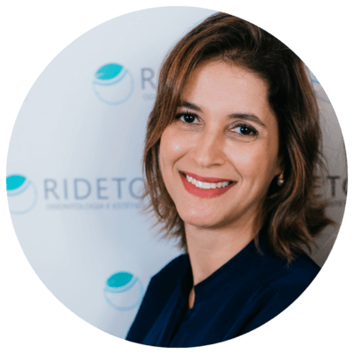 Dra. Lisandra de Paula - Periodontista - Rideto Odontologia e estética